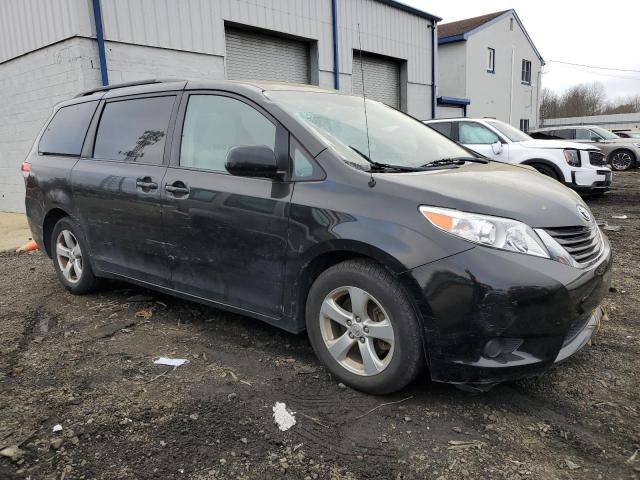 5TDKK3DC6BS062110 - 2011 TOYOTA SIENNA LE BLACK photo 4