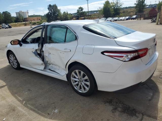 4T1C11AK6LU360494 - 2020 TOYOTA CAMRY LE WHITE photo 2