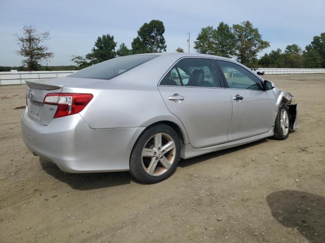 4T1BF1FK8CU188152 - 2012 TOYOTA CAMRY BASE SILVER photo 3