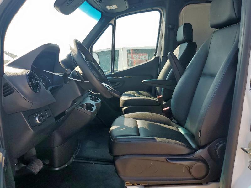 W1Y4NBHY9RP725699 - 2024 MERCEDES-BENZ SPRINTER 2500 WHITE photo 7