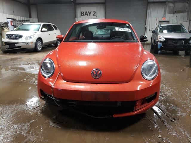 3VWH17AT5GM616086 - 2016 VOLKSWAGEN BEETLE SE ORANGE photo 5