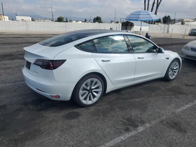 5YJ3E1EB5NF145199 - 2022 TESLA MODEL 3 WHITE photo 3