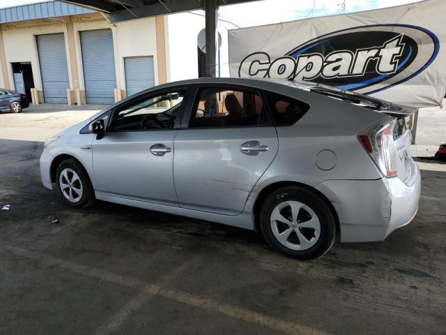 JTDKN3DU3D5670899 - 2013 TOYOTA PRIUS SILVER photo 2