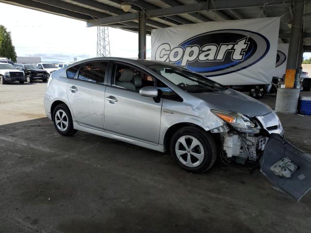 JTDKN3DU3D5670899 - 2013 TOYOTA PRIUS SILVER photo 4