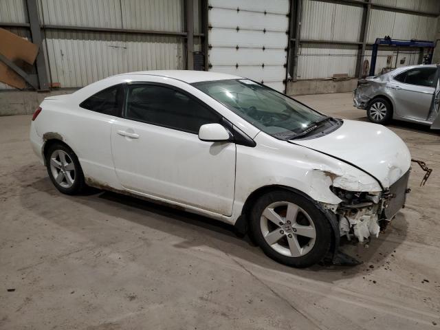 2HGFG12618H008713 - 2008 HONDA CIVIC LX WHITE photo 4