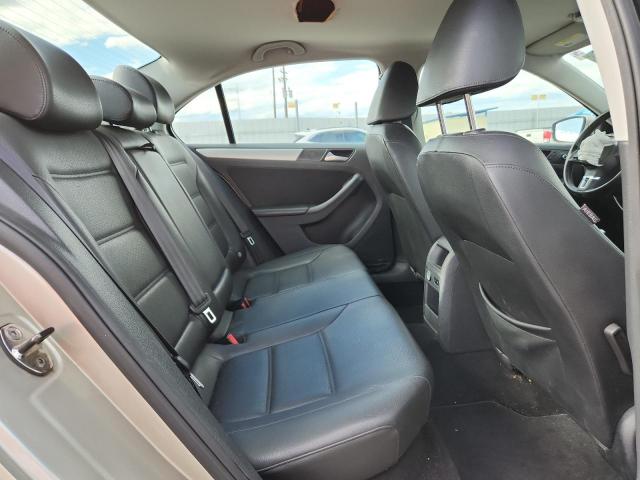 3VWDP7AJ5DM218464 - 2013 VOLKSWAGEN JETTA SE ოქროსფერი ფოტო 10