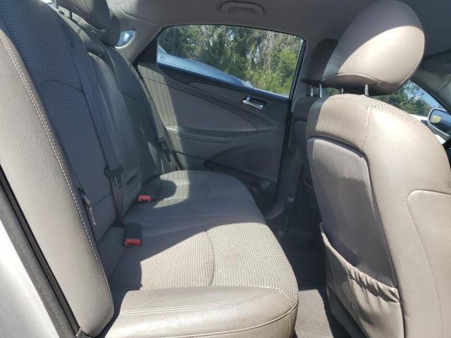 5NPEC4AB4CH321776 - 2012 HYUNDAI SONATA SE 银色 照片 10