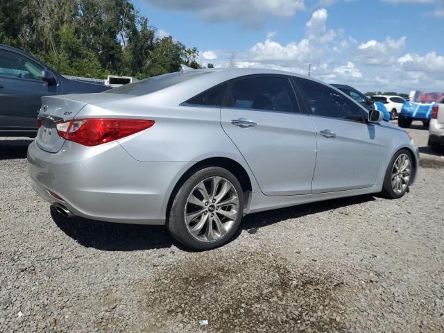 5NPEC4AB4CH321776 - 2012 HYUNDAI SONATA SE 银色 照片 3