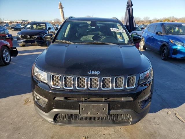 3C4NJDBB5JT222904 - 2018 JEEP COMPASS LATITUDE BLACK photo 5