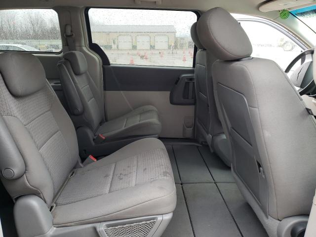 2A8HR54P28R687277 - 2008 CHRYSLER TOWN & COU TOURING SILVER photo 11