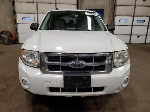 1FMCU93138KB99096 - 2008 FORD ESCAPE XLT WHITE photo 5