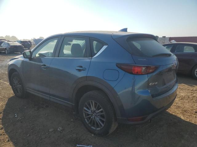 JM3KFABM1J1419832 - 2018 MAZDA CX-5 SPORT Blau Foto 2