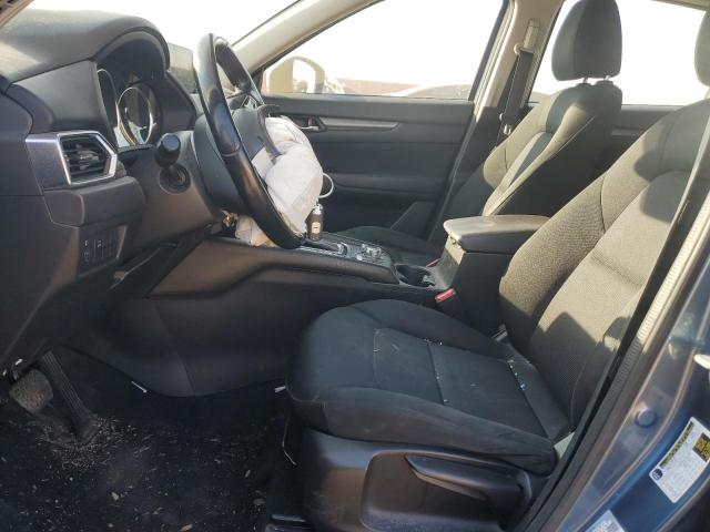 JM3KFABM1J1419832 - 2018 MAZDA CX-5 SPORT Blau Foto 7