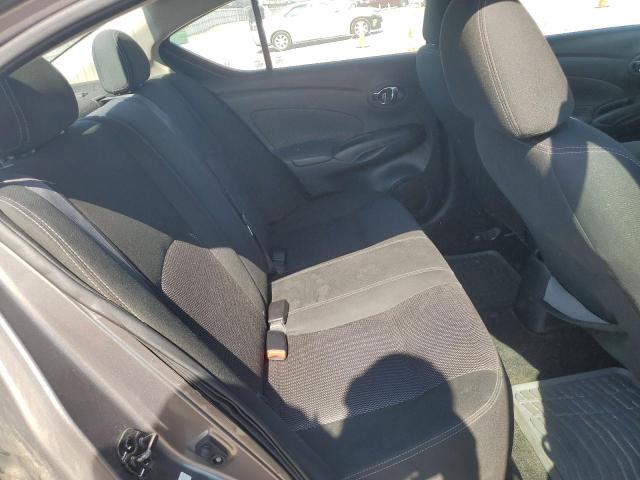 3N1CN7APXHL893993 - 2017 NISSAN VERSA S TAN photo 10