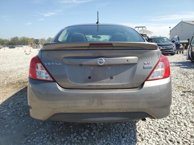 3N1CN7APXHL893993 - 2017 NISSAN VERSA S TAN photo 6