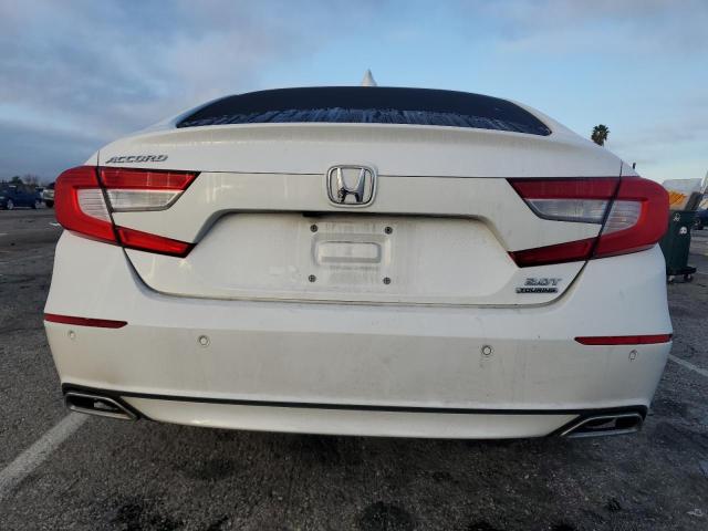 1HGCV2F92MA030537 - 2021 HONDA ACCORD TOURING WHITE photo 6