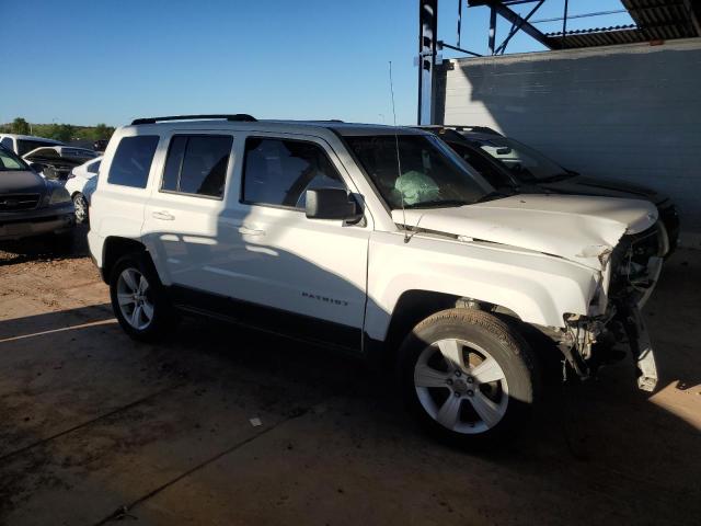 1J4NF1GBXBD210385 - 2011 JEEP PATRIOT SPORT 白色 照片 4