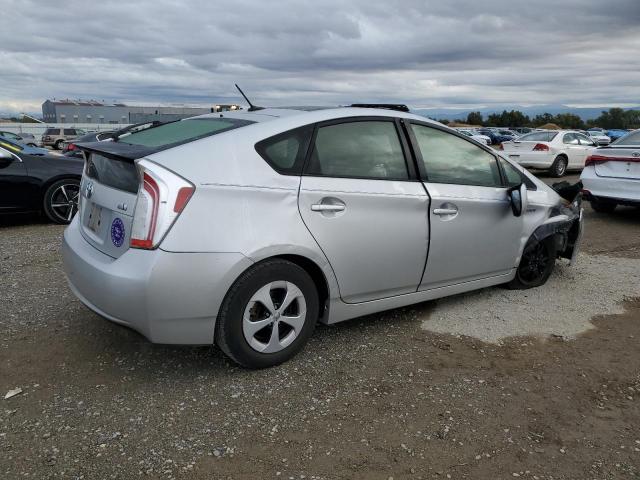 JTDKN3DU5D5691592 - 2013 TOYOTA PRIUS 银色 照片 3