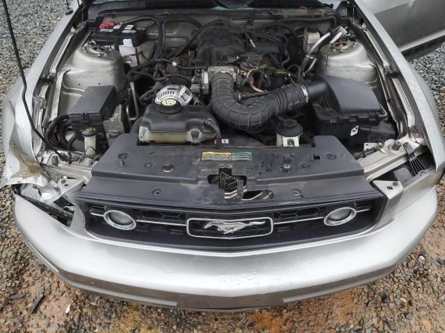 1ZVHT80N995125855 - 2009 FORD MUSTANG GRAY photo 11