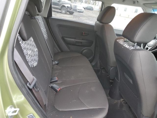 KNDJT2A27A7079747 - 2010 KIA SOUL + GREEN photo 10