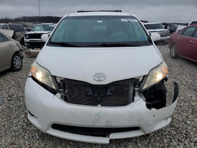 5TDKK3DC0CS191381 - 2012 TOYOTA SIENNA LE WHITE photo 5