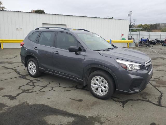 JF2SKADC6LH438106 - 2020 SUBARU FORESTER GRAY photo 4