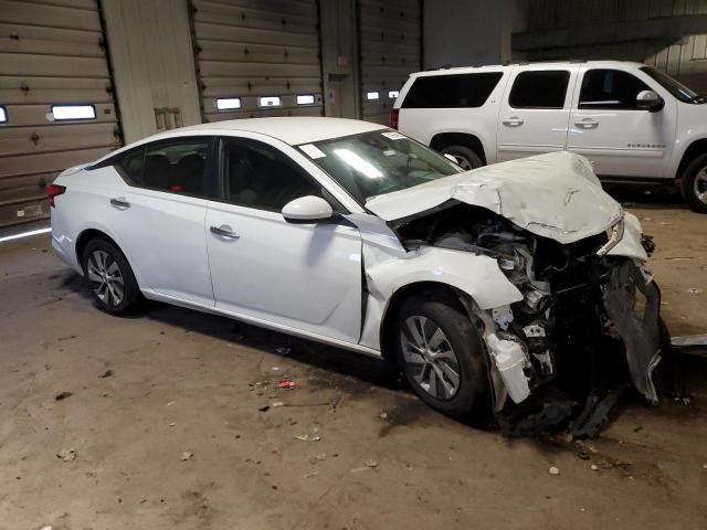 1N4BL4BV1NN327183 - 2022 NISSAN ALTIMA S WHITE photo 4