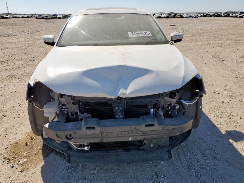 3VWD07AJ9EM437806 - 2014 VOLKSWAGEN JETTA SE WHITE photo 5