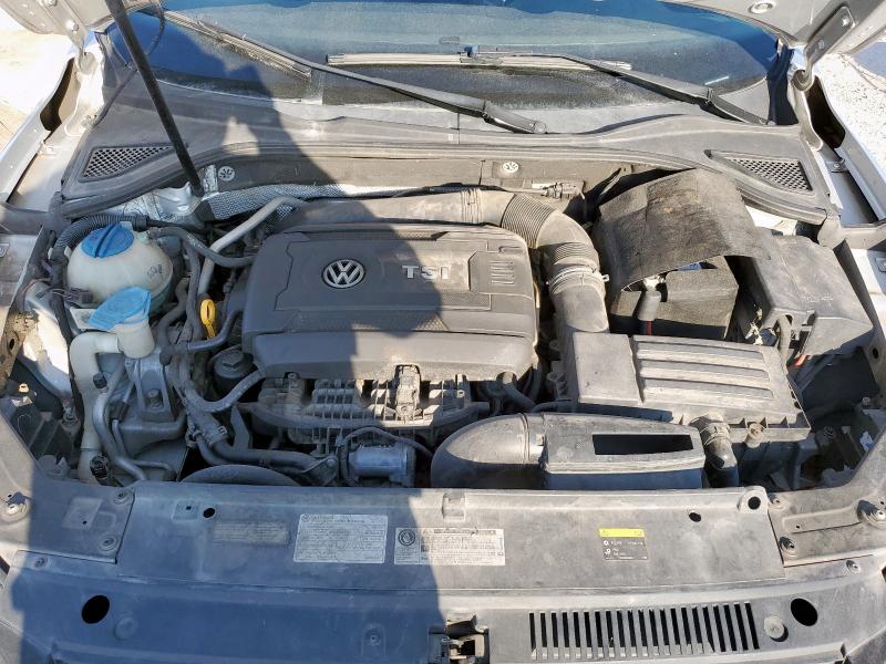 1VWAT7A32FC075607 - 2015 VOLKSWAGEN PASSAT S Күміс фото 11