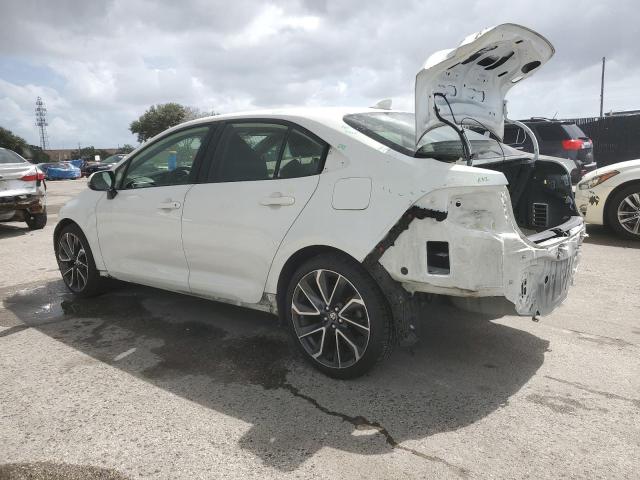 JTDS4RCE5LJ013348 - 2020 TOYOTA COROLLA SE Biały zdjęcie 2