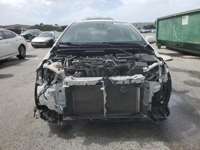 JTDS4RCE5LJ013348 - 2020 TOYOTA COROLLA SE Biały zdjęcie 5