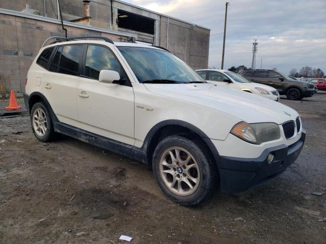 WBXPA73445WC49740 - 2005 BMW X3 2.5I WHITE photo 4