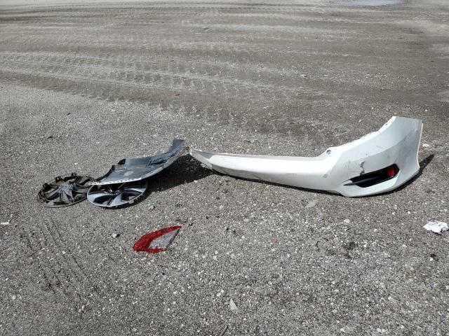 19XFC2F6XKE037933 - 2019 HONDA CIVIC LX WHITE photo 12