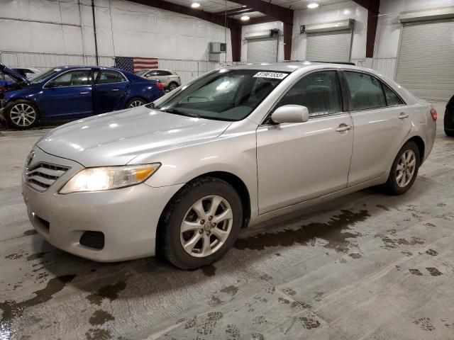 4T4BF3EK8BR103957 - 2011 TOYOTA CAMRY BASE SILVER photo 1