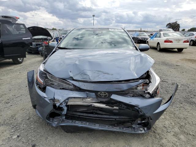 JTDB4MEE8P3014956 - 2023 TOYOTA COROLLA LE Մոխրագույն լուսանկար 5