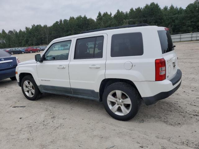 1C4NJPBB7CD507565 - 2012 JEEP PATRIOT SPORT WHITE photo 2