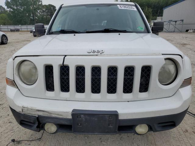 1C4NJPBB7CD507565 - 2012 JEEP PATRIOT SPORT WHITE photo 5