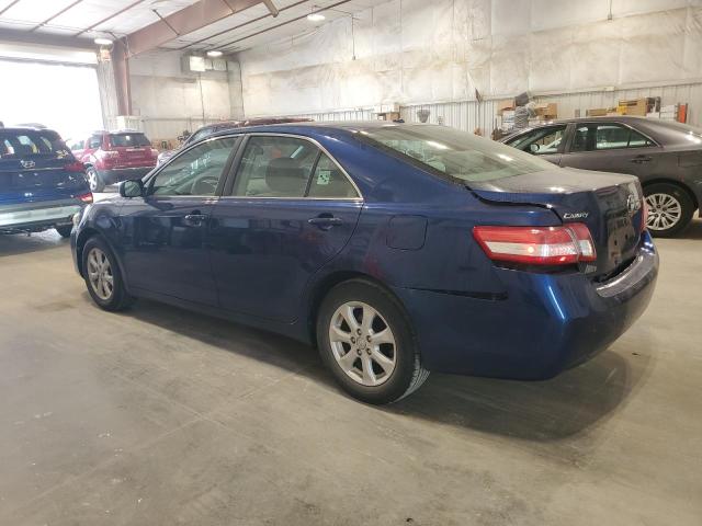 4T4BF3EK2BR160557 - 2011 TOYOTA CAMRY BASE BLUE photo 2