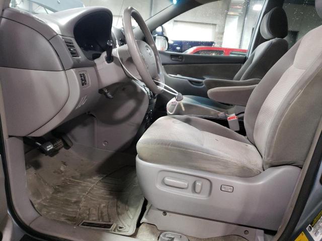 5TDZA23C86S586636 - 2006 TOYOTA SIENNA CE BLUE photo 7