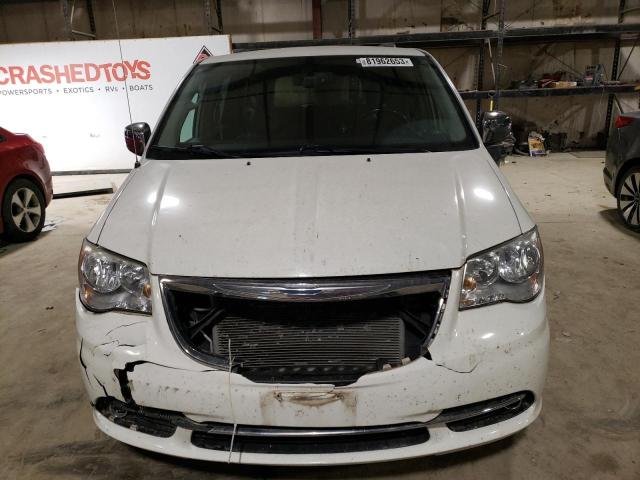 2C4RC1CG3CR208395 - 2012 CHRYSLER TOWN & COU TOURING L WHITE photo 5