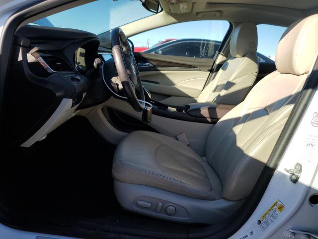 1G4ZP5SS1HU182581 - 2017 BUICK LACROSSE ESSENCE თეთრი ფოტო 7