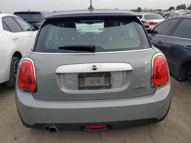 WMWXM5C51F3A96994 - 2015 MINI COOPER GRAY photo 6