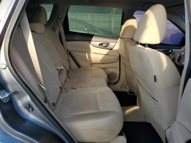 KNMAT2MT2FP559433 - 2015 NISSAN ROGUE S GRAY photo 11