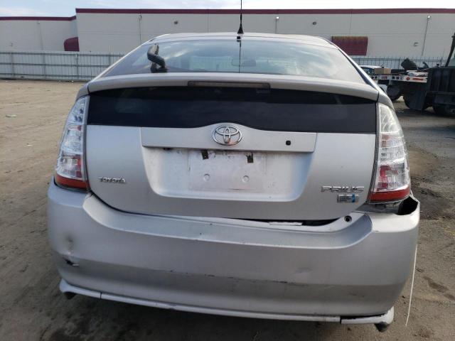 JTDKB20U687720441 - 2008 TOYOTA PRIUS SILVER photo 6