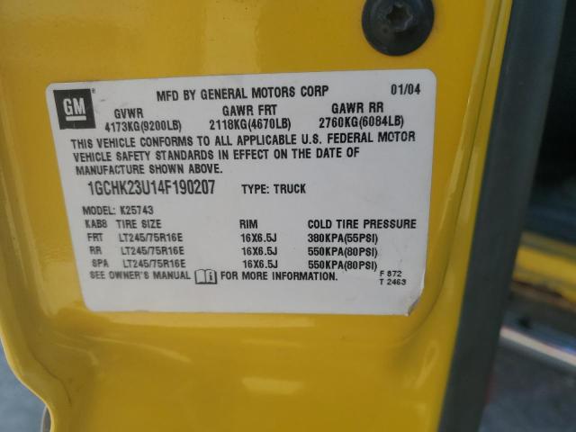 1GCHK23U14F190207 - 2004 CHEVROLET SILVERADO K2500 HEAVY DUTY YELLOW photo 12