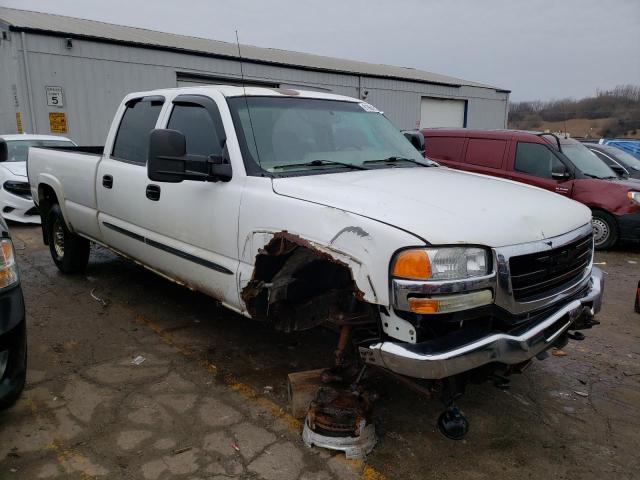 1GTHC23D77F101922 - 2007 GMC SIERRA C2500 HEAVY DUTY WHITE photo 4