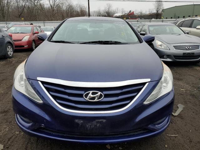 5NPEB4AC0CH321673 - 2012 HYUNDAI SONATA GLS BLUE photo 5