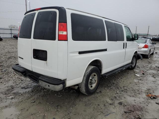 1GAZGYFG6D1146756 - 2013 CHEVROLET EXPRESS G3 LT WHITE photo 3