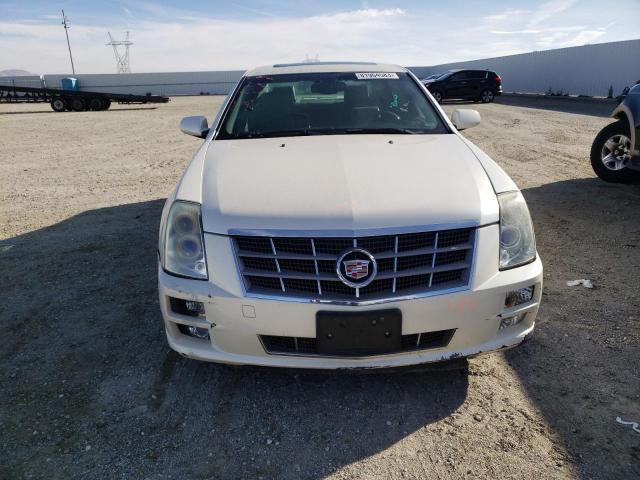 1G6DZ67A880194266 - 2008 CADILLAC STS CREAM photo 5