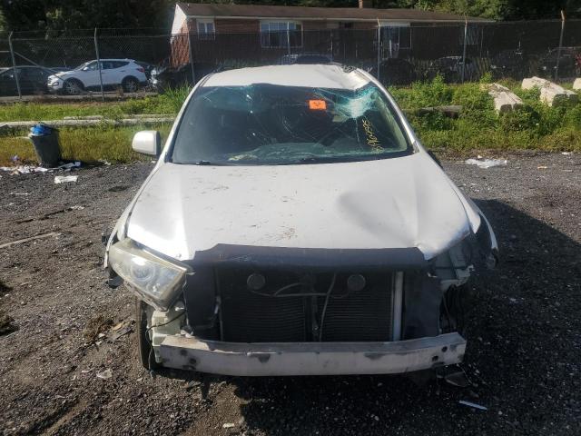 5TDZA3EH6CS028410 - 2012 TOYOTA HIGHLANDER BASE Blanco foto 5